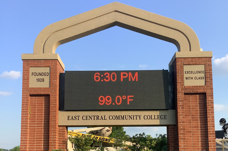 Electronic Messaging signs example